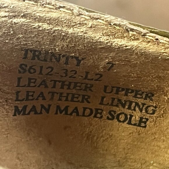 Miz Mooz Women's Trinity Olive Green Leather Kitten Heeled Shoes - Picture 9 of 16